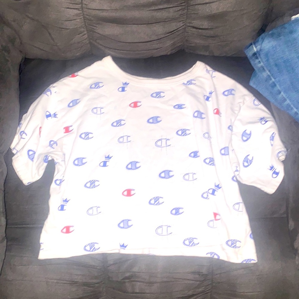 Womens champion crop top size small